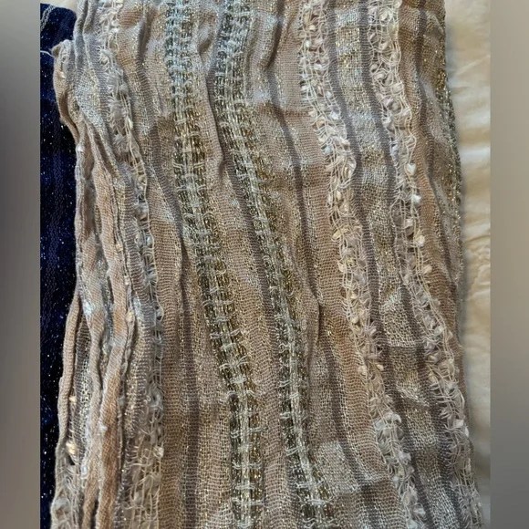 Three Women’s Lightweight Scarves - Picture 12 of 15